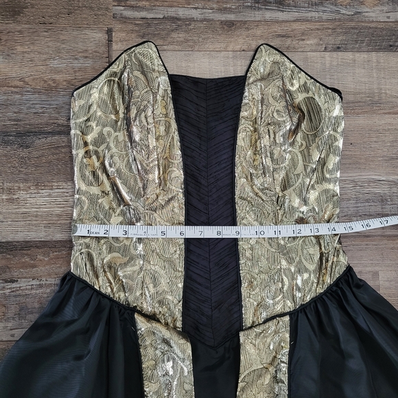 Vintage Metallic Tapestry Brocade Taffeta Peplum HighLow Peekaboo Cocktail Dress - Picture 10 of 16